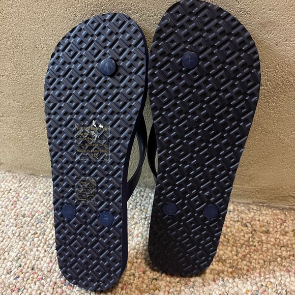 🆕 Tory Burch New Traveler Square Flip Flops - Picture 7 of 9